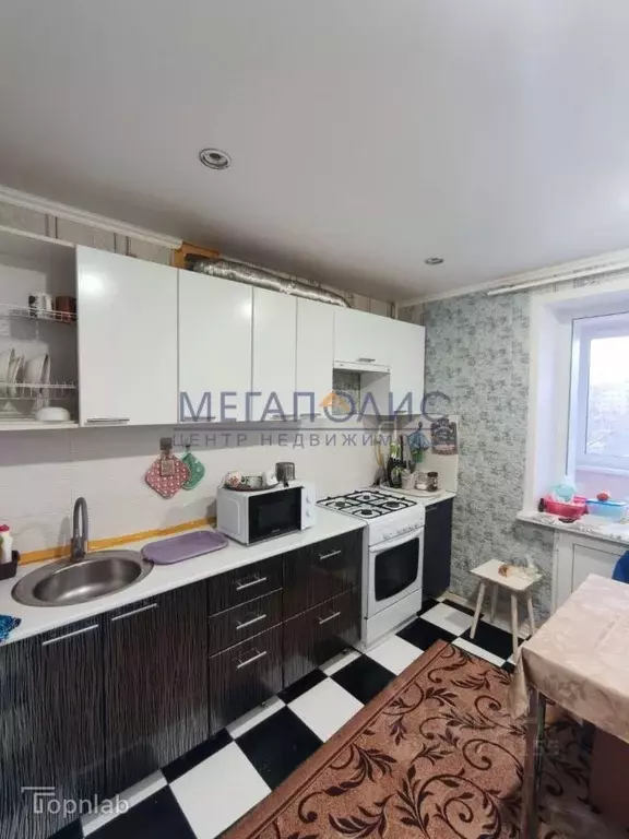 2-к кв. Саратовская область, Балаково Каховская ул., 11 (48.9 м) - Фото 0