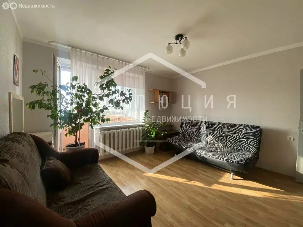 3-комнатная квартира: Багратионовск, улица Победы, 32 (57.6 м) - Фото 1