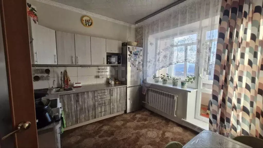 2-к кв. Саха (Якутия), Нерюнгри ул. Карла Маркса, 3/2 (59.8 м) - Фото 1