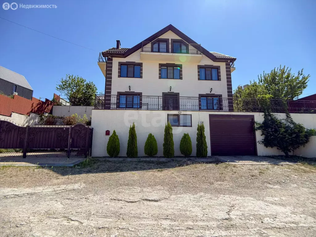 Дом в село Сукко, Фисташковая улица (260 м) - Фото 2