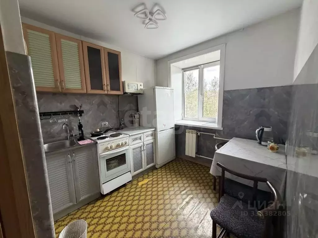 1-к кв. Иркутская область, Иркутск ул. Баррикад, 135 (32.3 м) - Фото 0