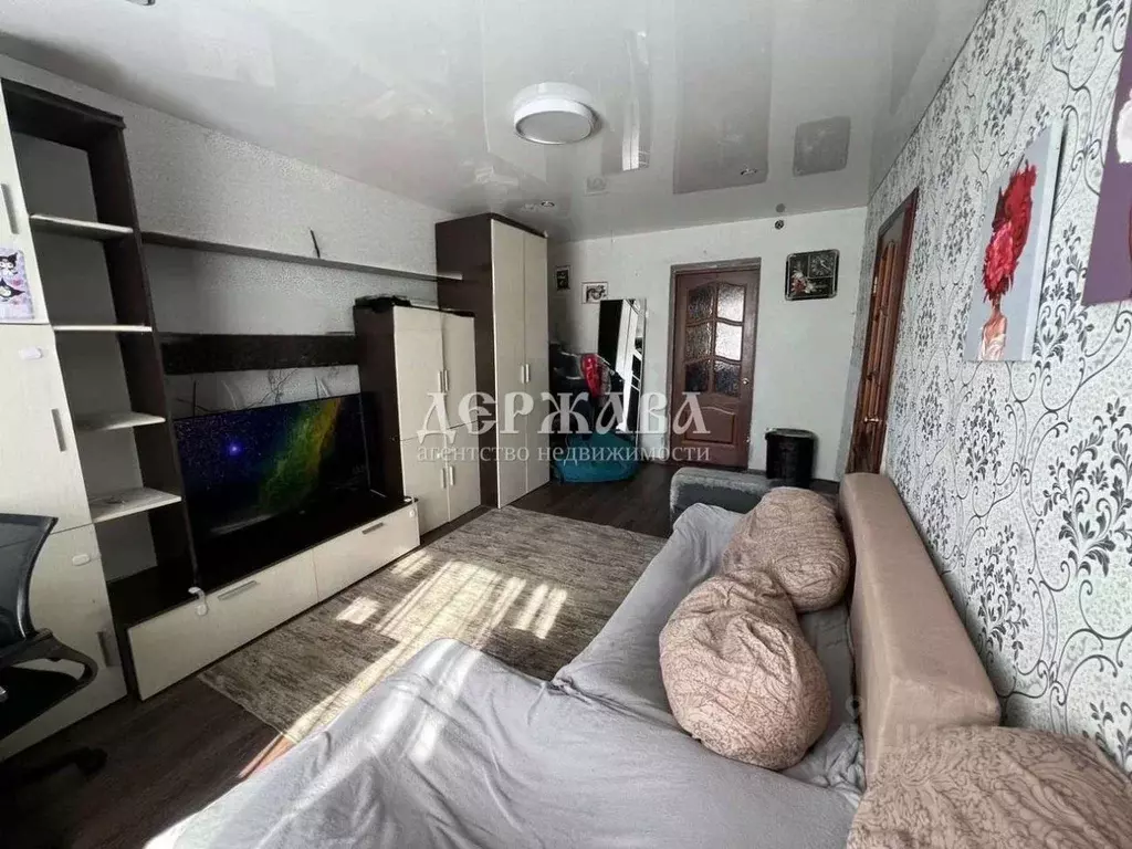 2-к кв. Белгородская область, Старооскольский городской округ, с. ... - Фото 2