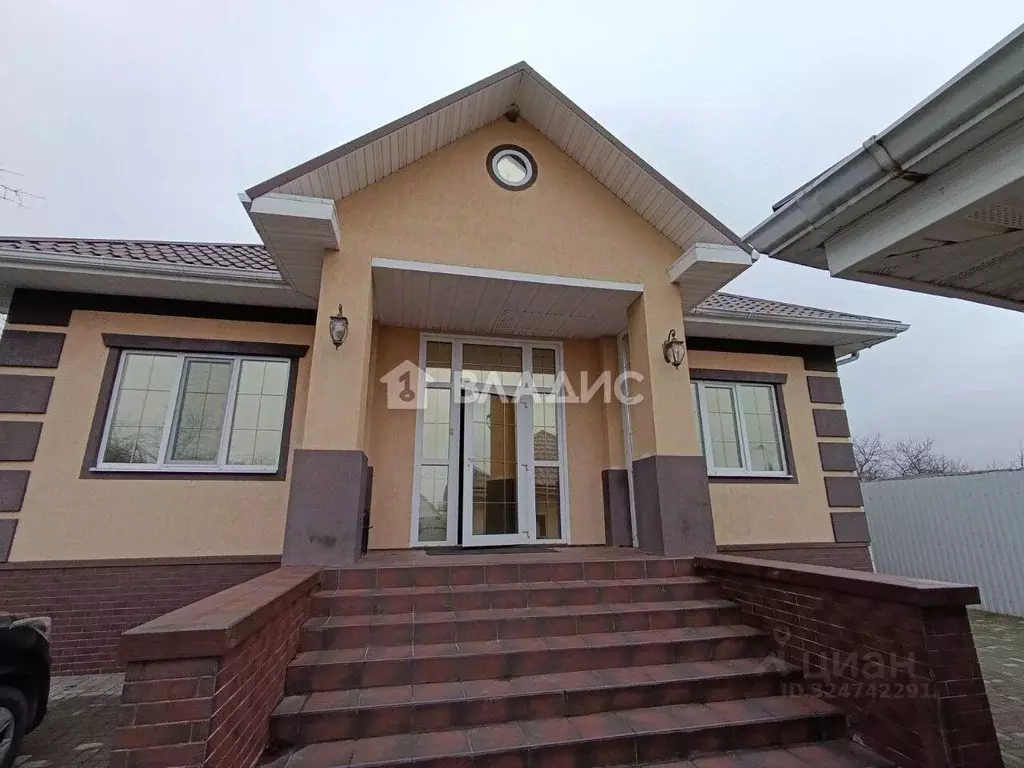 Дом в Белгородская область, Короча ул. Ленина, 67 (109 м) - Фото 1