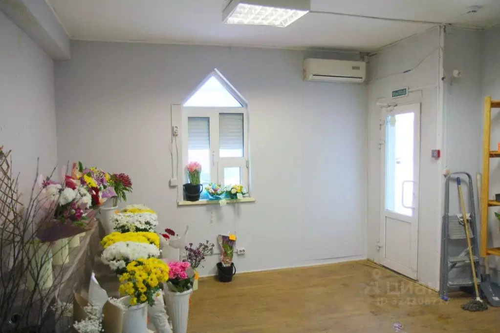 Торговая площадь в Свердловская область, Екатеринбург ул. Сулимова, 6Б ... - Фото 2