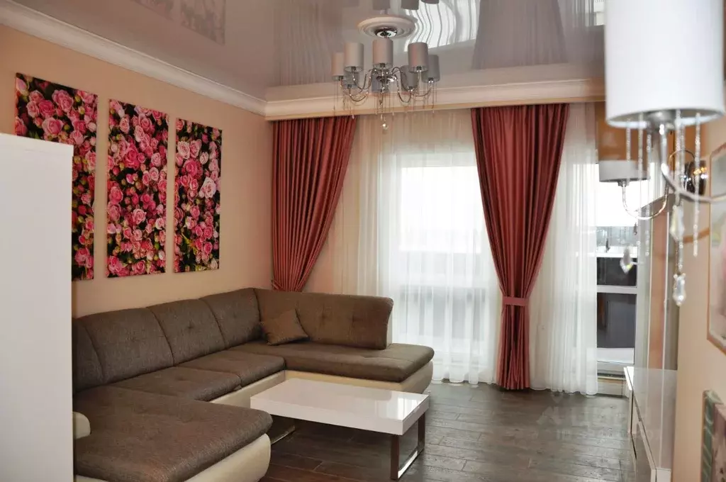 3-к кв. Московская область, Красногорск городской округ, Отрадное пгт ... - Фото 1