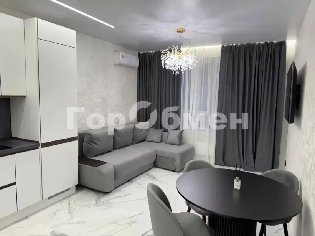 Продается 2-комнатная квартира - Фото 1