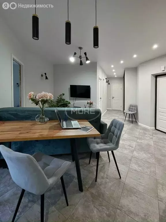 3-комнатная квартира: Калининград, Елизаветинская улица, 3 (86.9 м) - Фото 2