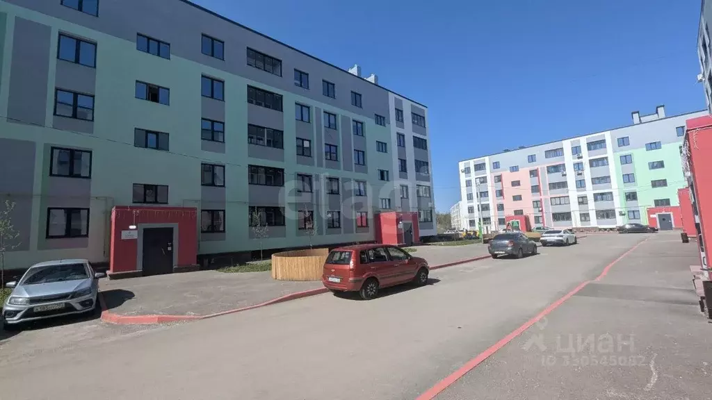 3-к кв. Башкортостан, Уфа ул. Академика Курчатова, 65/8 (63.1 м) - Фото 1