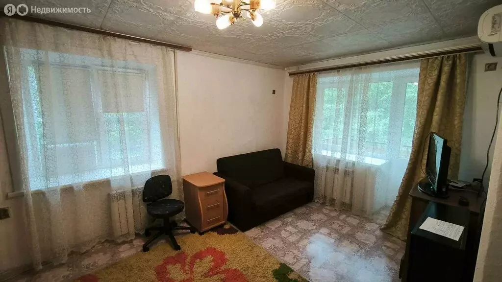 1-комнатная квартира: Хабаровск, улица Ким Ю Чена, 6 (306 м) - Фото 0