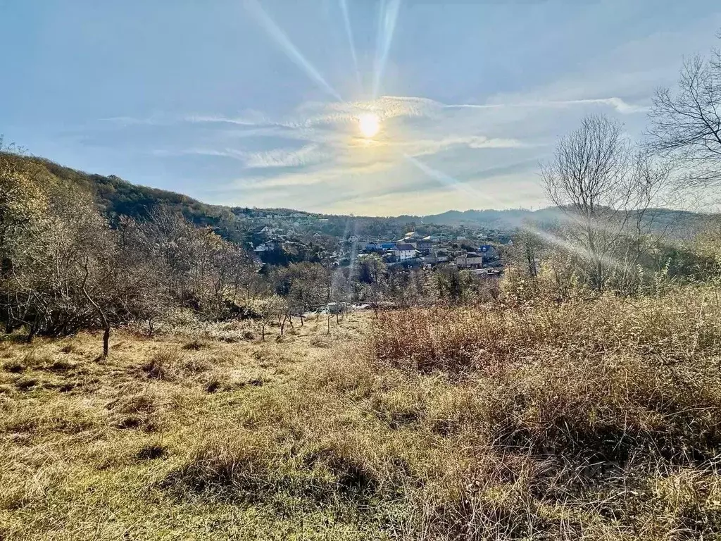 Участок в Краснодарский край, Сочи городской округ, с. Горное Лоо ул. ... - Фото 1