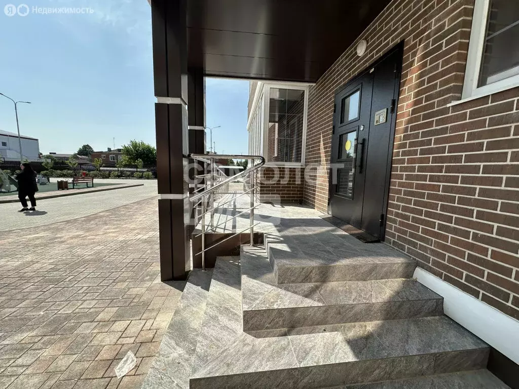 2-комнатная квартира: станица Медведовская, Красная улица, 23 (65 м) - Фото 1