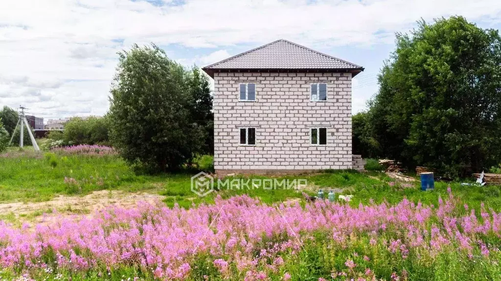 Дом в Ленинградская область, Гатчинский муниципальный округ, д. Малое ... - Фото 1