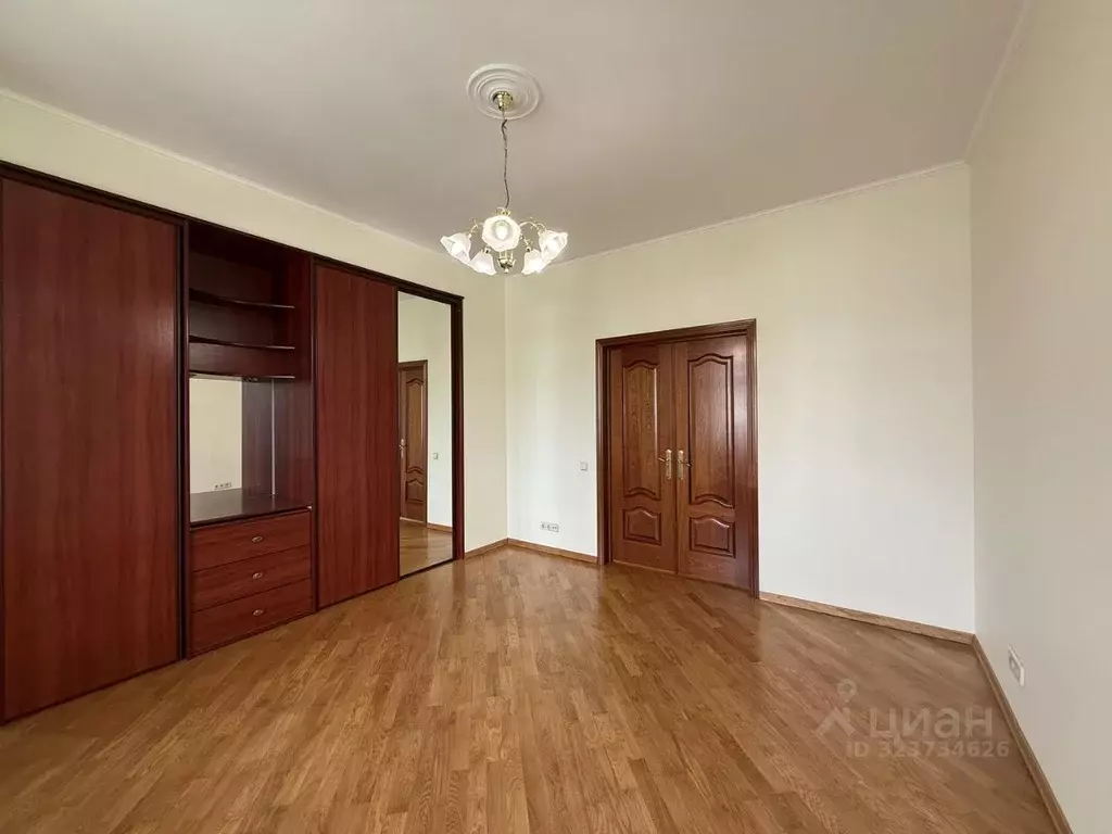 3-к кв. Москва ул. Усиевича, 16 (80.0 м) - Фото 2