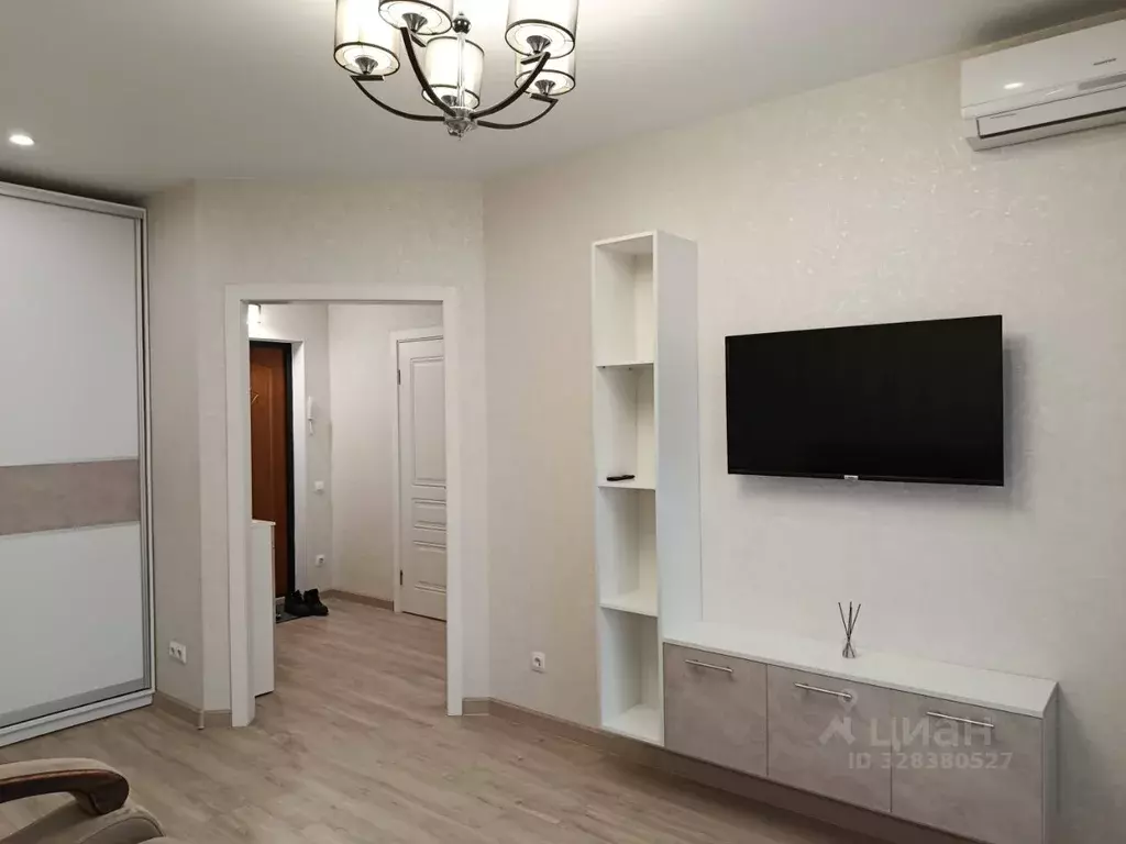 1-к кв. Крым, Симферополь ул. Старозенитная, 9 (35.0 м) - Фото 2