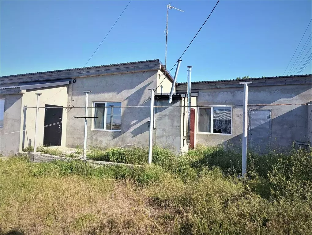 Дом в Крым, Сакский район, Суворовское с/пос, Звезда СНТ ул. ... - Фото 1