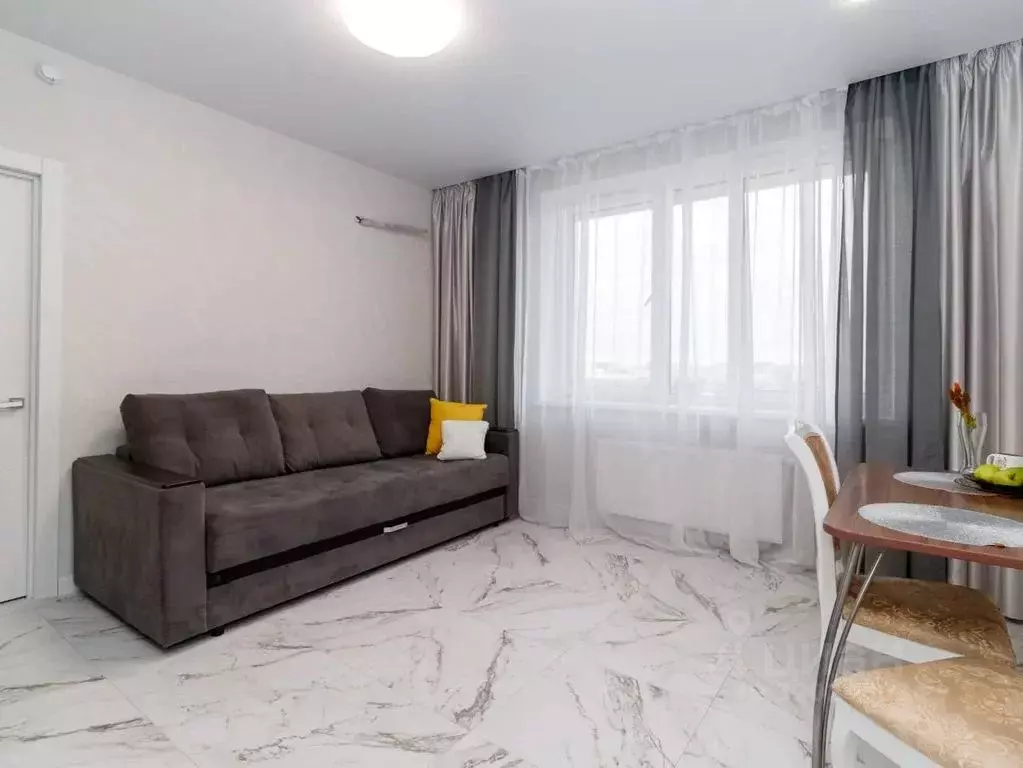 1-к кв. Тюменская область, Тюмень Полевая ул., 108 (40.0 м) - Фото 2