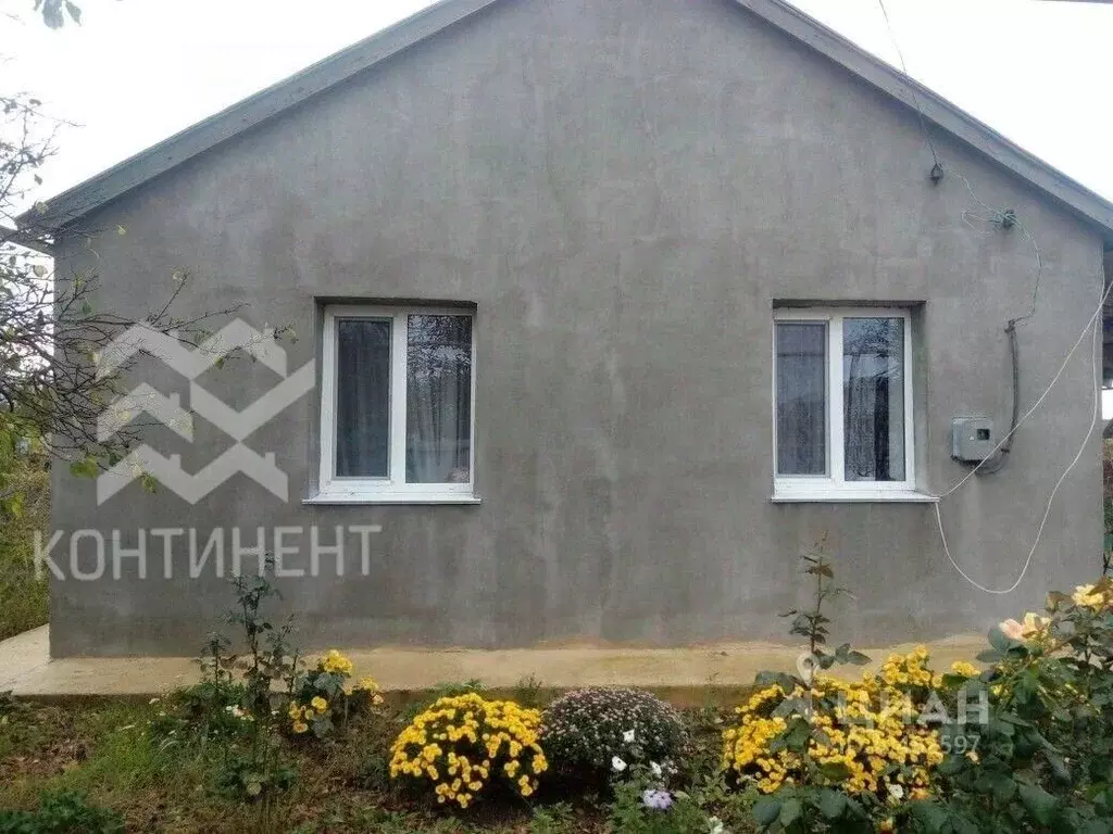 Дом в Крым, Раздольненский район, Славянское с/пос, с. Славянское ул. ... - Фото 1