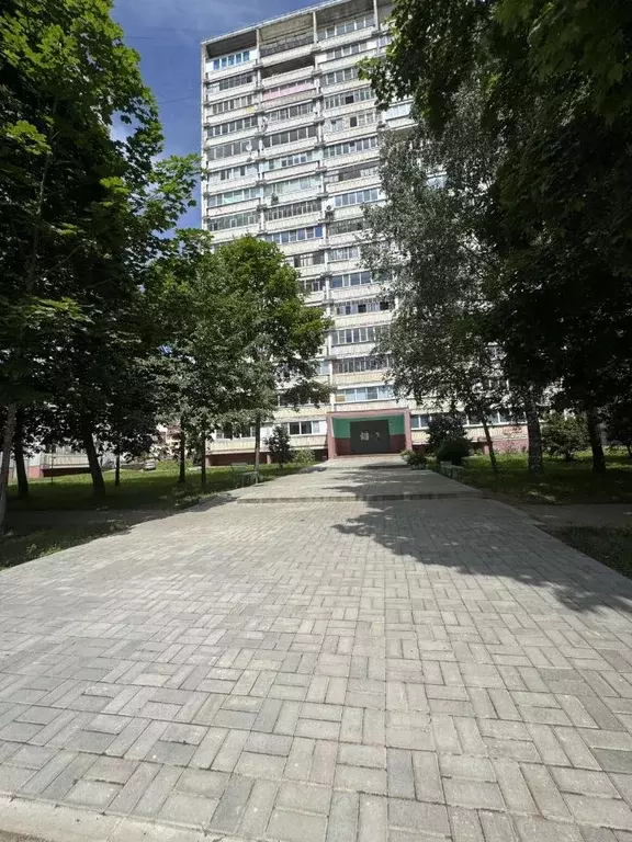2-к кв. Смоленская область, Ярцево ул. Энтузиастов, 15 (48.7 м) - Фото 1