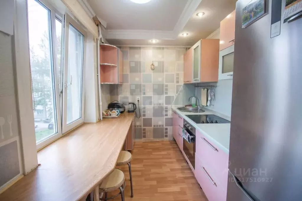 3-к кв. Сахалинская область, Южно-Сахалинск Пограничная ул., 67 (59.0 ... - Фото 1