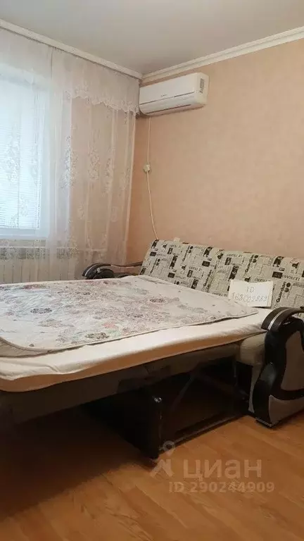 2-к кв. Крым, Щелкино Ленинский район, 3-й мкр, 105А (48.3 м) - Фото 1