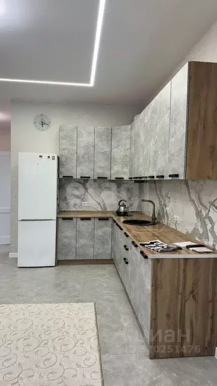 Дом в Крым, Симферопольский район, с. Доброе ул. Гузель, 28 (120 м) - Фото 1