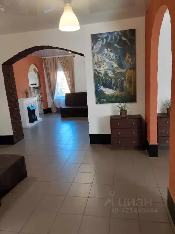 Дом в Новосибирская область, Новосибирск Перспективная ул., 25 (250 м) - Фото 1