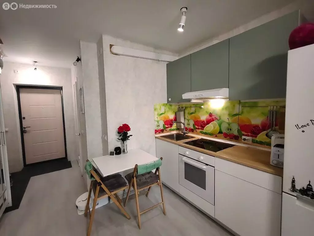 Квартира-студия: Екатеринбург, Рощинская улица, 28 (25 м) - Фото 0