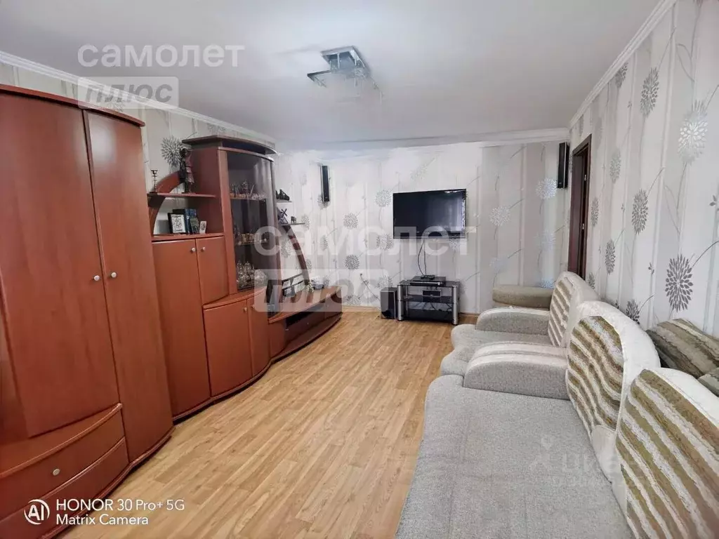 2-к кв. Севастополь ул. Адмирала Фадеева, 25Е (53.5 м) - Фото 0