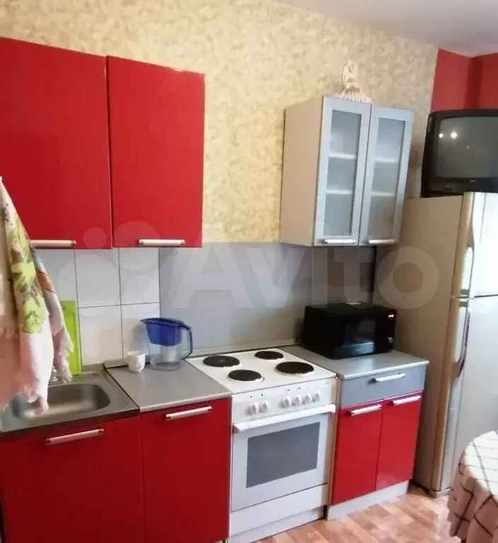 1-к. квартира, 38 м, 8/17 эт. - Фото 0