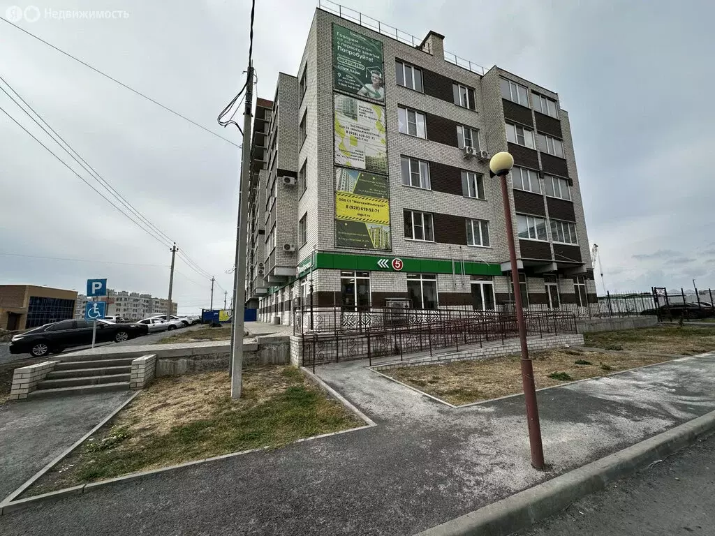 2-комнатная квартира: Таганрог, улица Чехова, 360 (56 м) - Фото 0