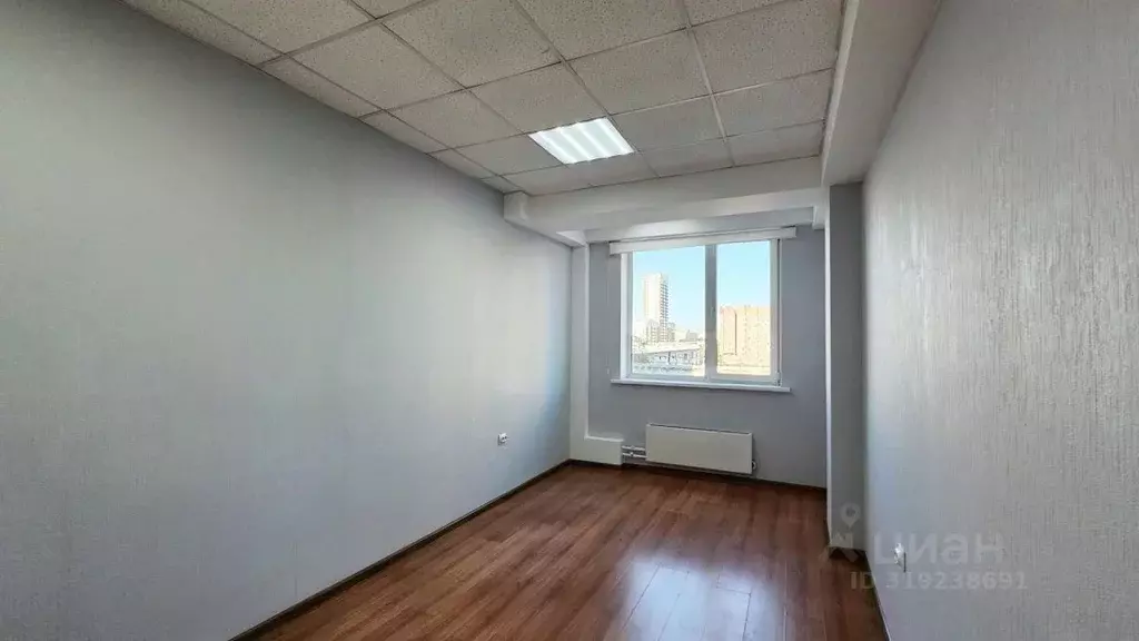 Офис в Новосибирская область, Новосибирск ул. Крылова, 36 (16 м) - Фото 1