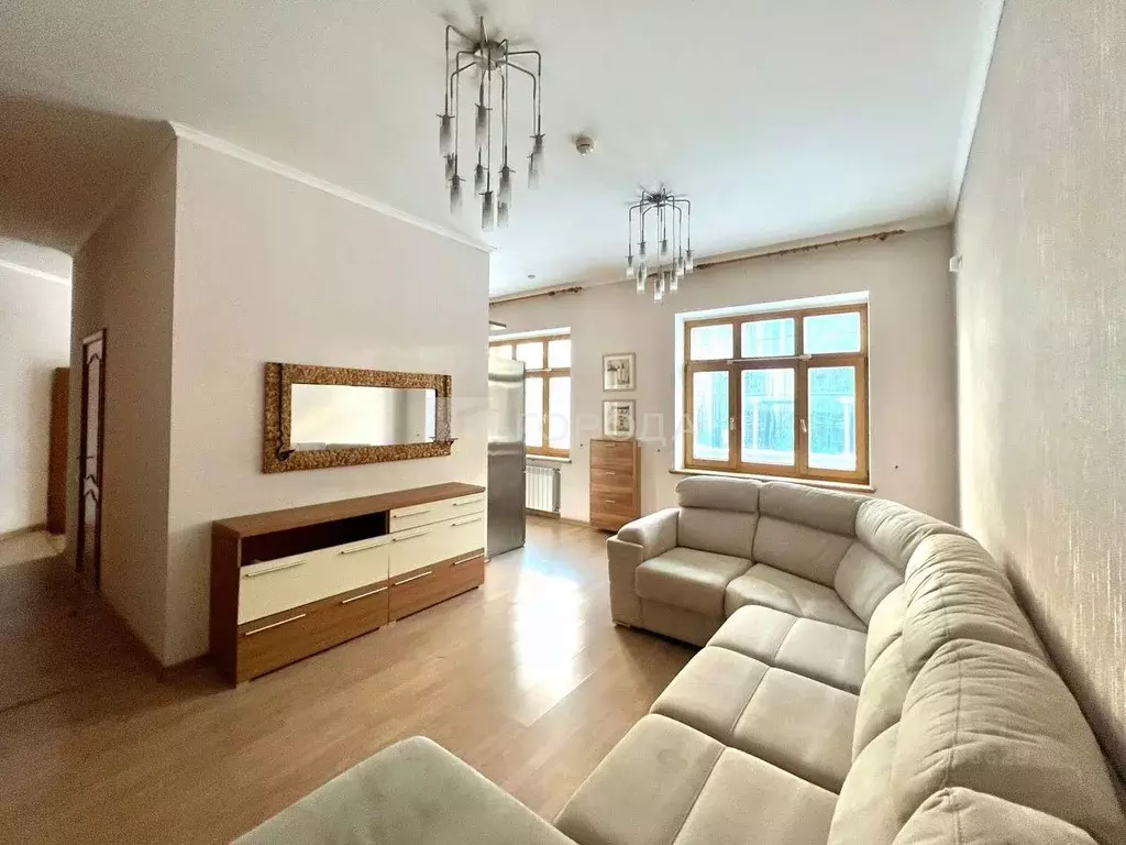 3-к кв. Новосибирская область, Новосибирск Красный просп., 16 (89.5 м) - Фото 1