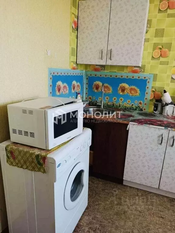 3-к кв. Белгородская область, Старый Оскол Олимпийский мкр, 30А (61.0 ... - Фото 1