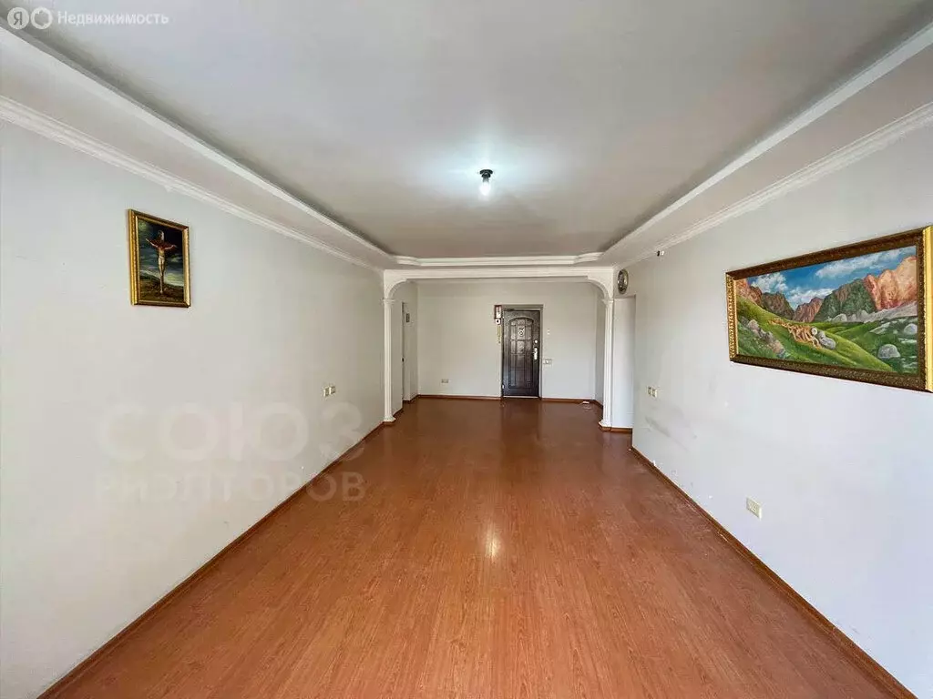 1-комнатная квартира: Волгоград, проспект Маршала Жукова, 88 (53 м) - Фото 2