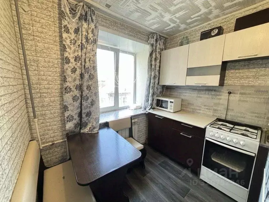1-к кв. Пермский край, Березники ул. Льва Толстого, 90 (30.0 м) - Фото 0