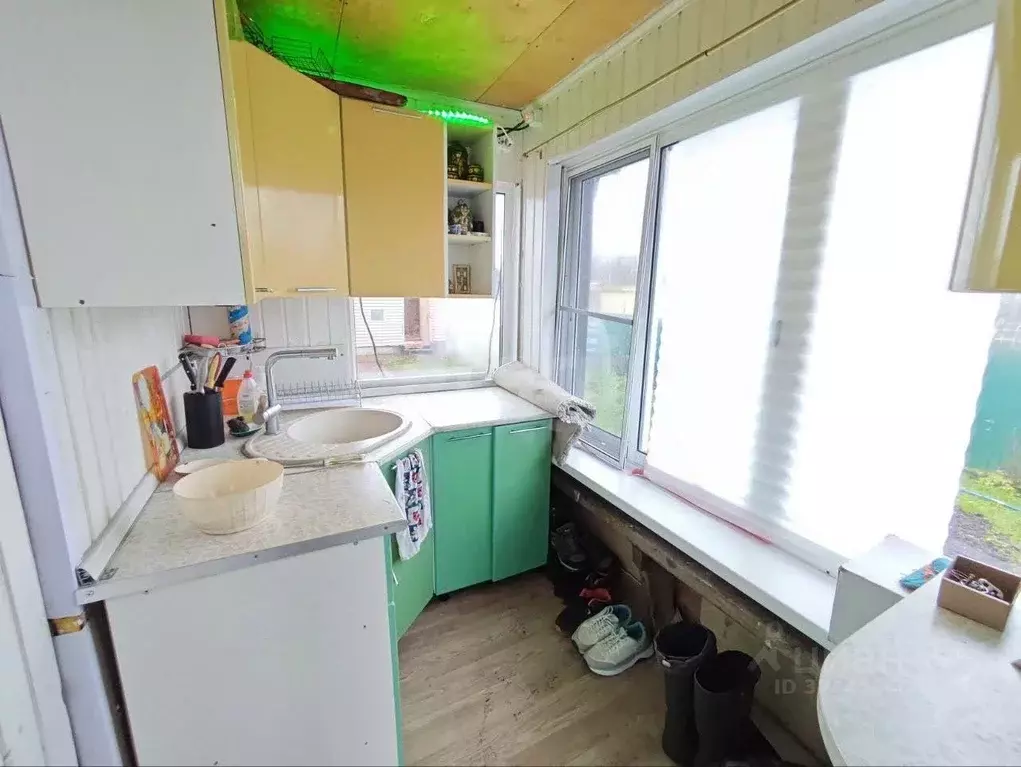 Дом в Ленинградская область, Волховский район, Кисельнинское с/пос, ... - Фото 1