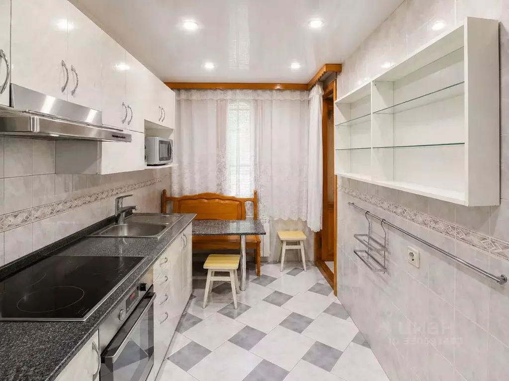 3-к кв. Севастополь просп. Генерала Острякова, 228 (73.0 м) - Фото 1