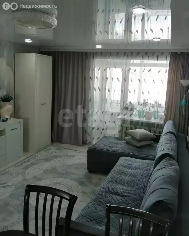 2-комнатная квартира: Заводоуковск, улица Свободы, 12 (52 м) - Фото 2