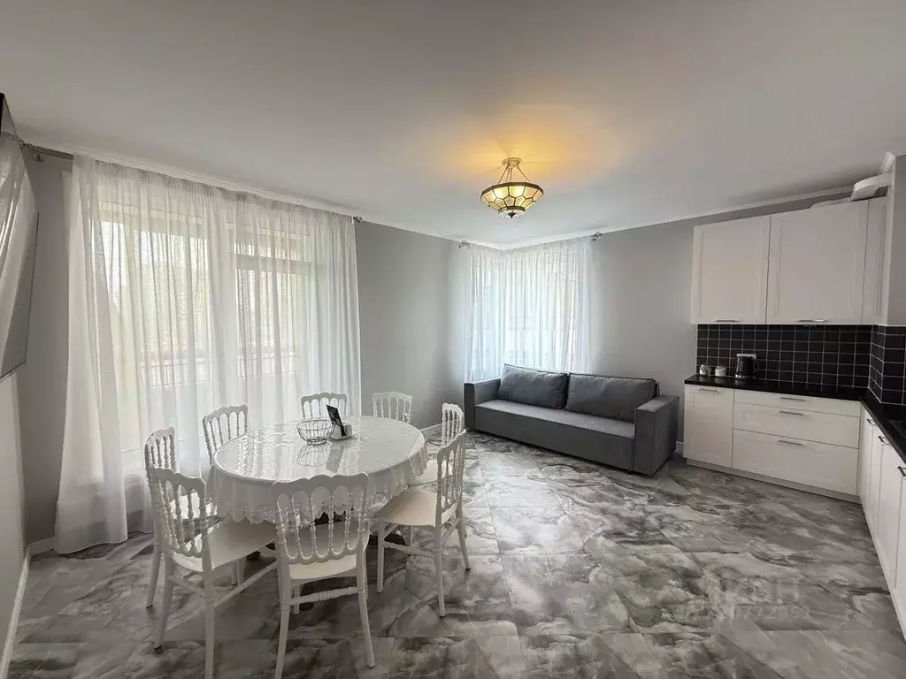 2-к кв. Тюменская область, Тюмень Профсоюзная ул., 59 (85.0 м) - Фото 2