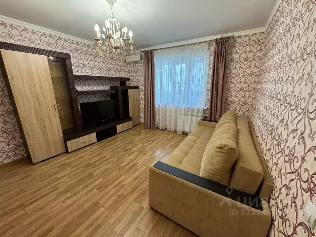 2-к кв. Севастополь просп. Октябрьской Революции, 23к3 (54.0 м) - Фото 1