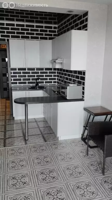 Квартира-студия: Волгоград, Гомельская улица, 7 (39 м) - Фото 1