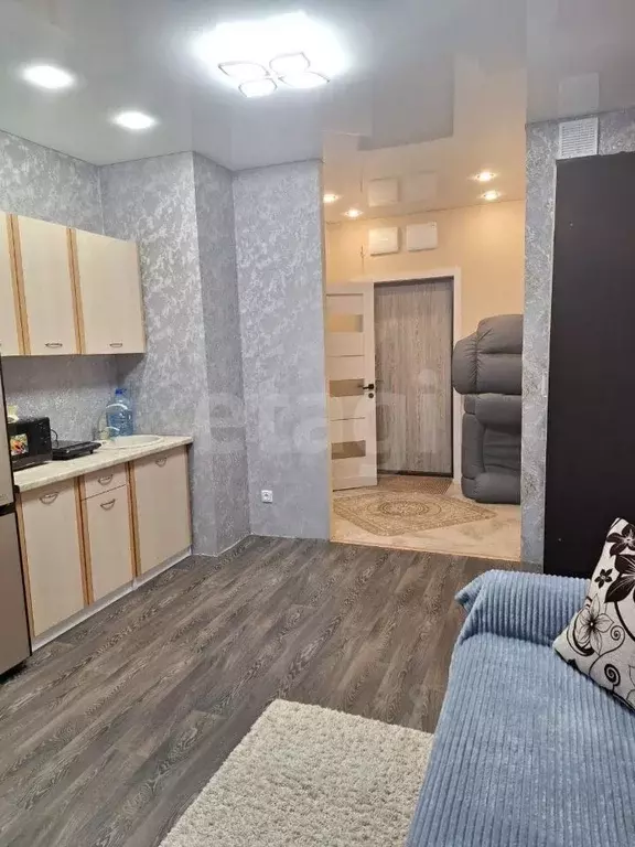 Студия Тюменская область, Тюмень ул. Ю.-Р.Г. Эрвье, 38 (28.0 м) - Фото 1