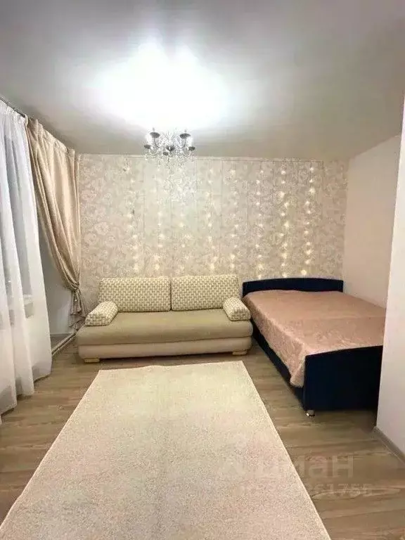 1-к кв. Татарстан, Казань ул. Рауиса Гареева, 92 (30.0 м) - Фото 0
