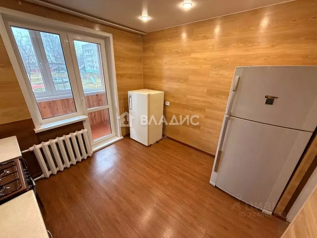 3-к кв. Владимирская область, Гусь-Хрустальный Интернациональная ул., ... - Фото 2