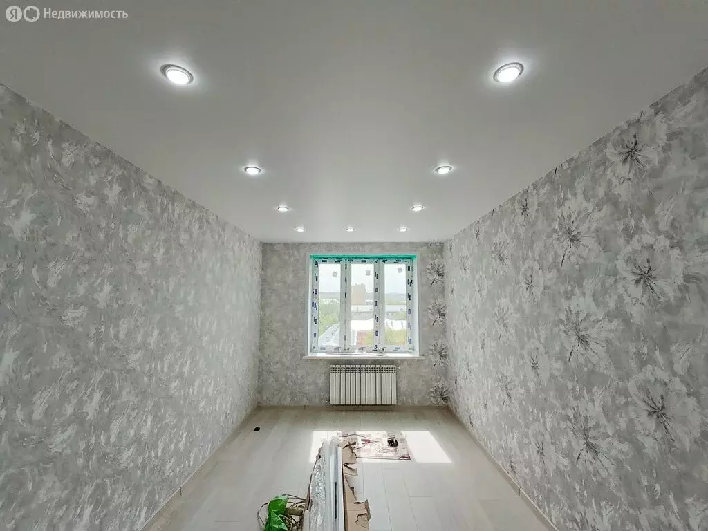 2-комнатная квартира: Чебоксары, улица Грасиса, 1к1 (59 м) - Фото 0