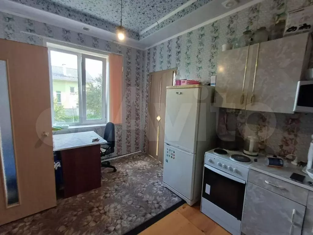 Комната 28,7 м в 4-к., 2/2 эт. - Фото 1