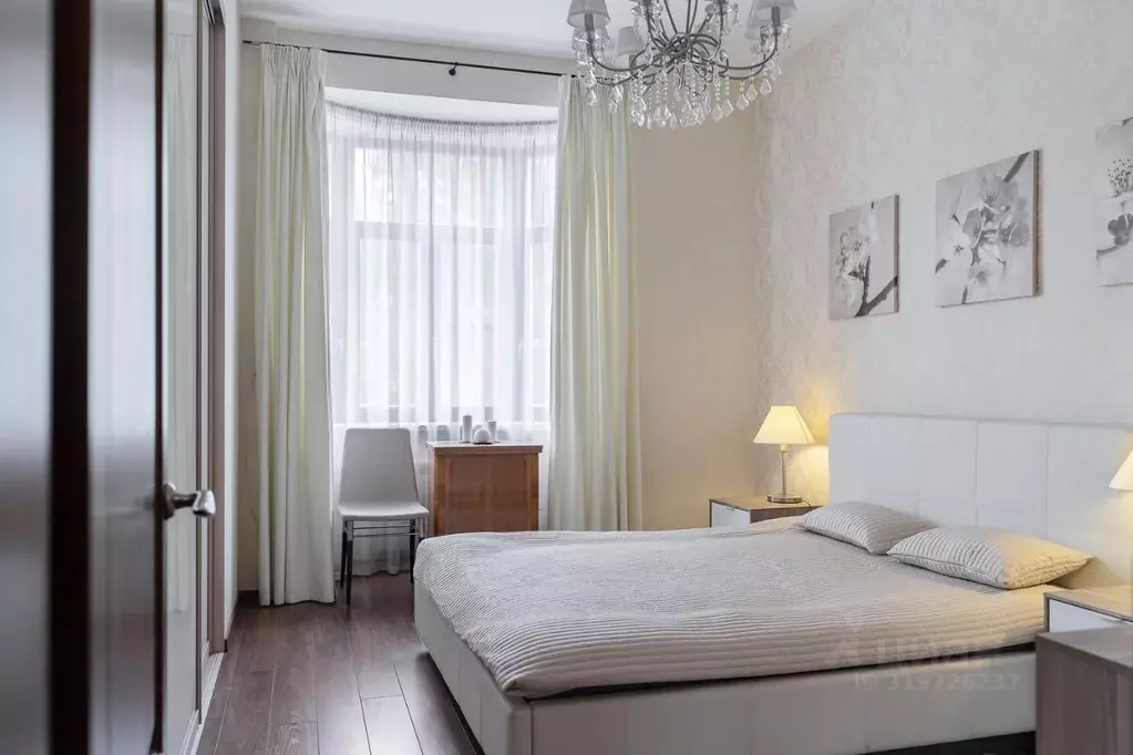3-к кв. Санкт-Петербург Вяземский пер., 4 (70.5 м) - Фото 0