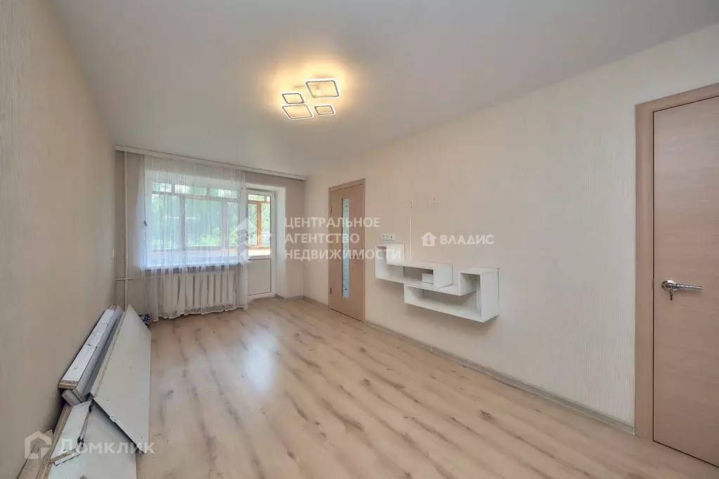 Продаётся 3-к квартира, 41.9 м - Фото 0