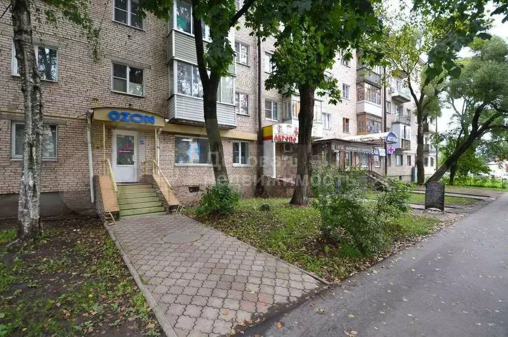 Продам торговое помещение, 42 м - Фото 1