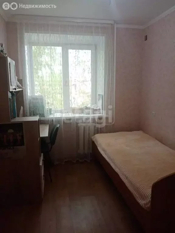 4-комнатная квартира: Стерлитамак, улица Нагуманова, 25Г (61.7 м) - Фото 1